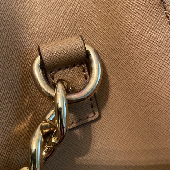 Michael Kors Hamilton Satchel - Picture 15 of 16